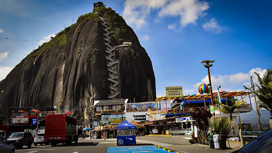 Guatape4